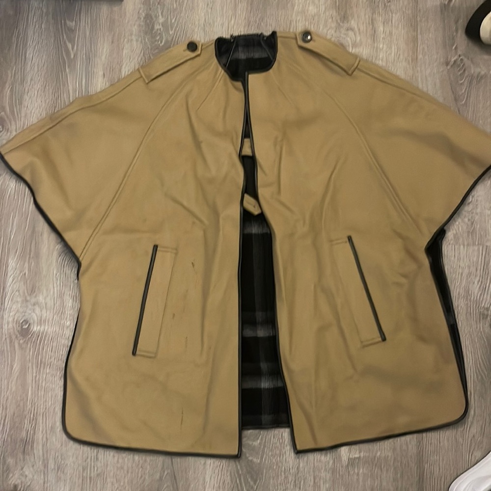 Burberry Cape